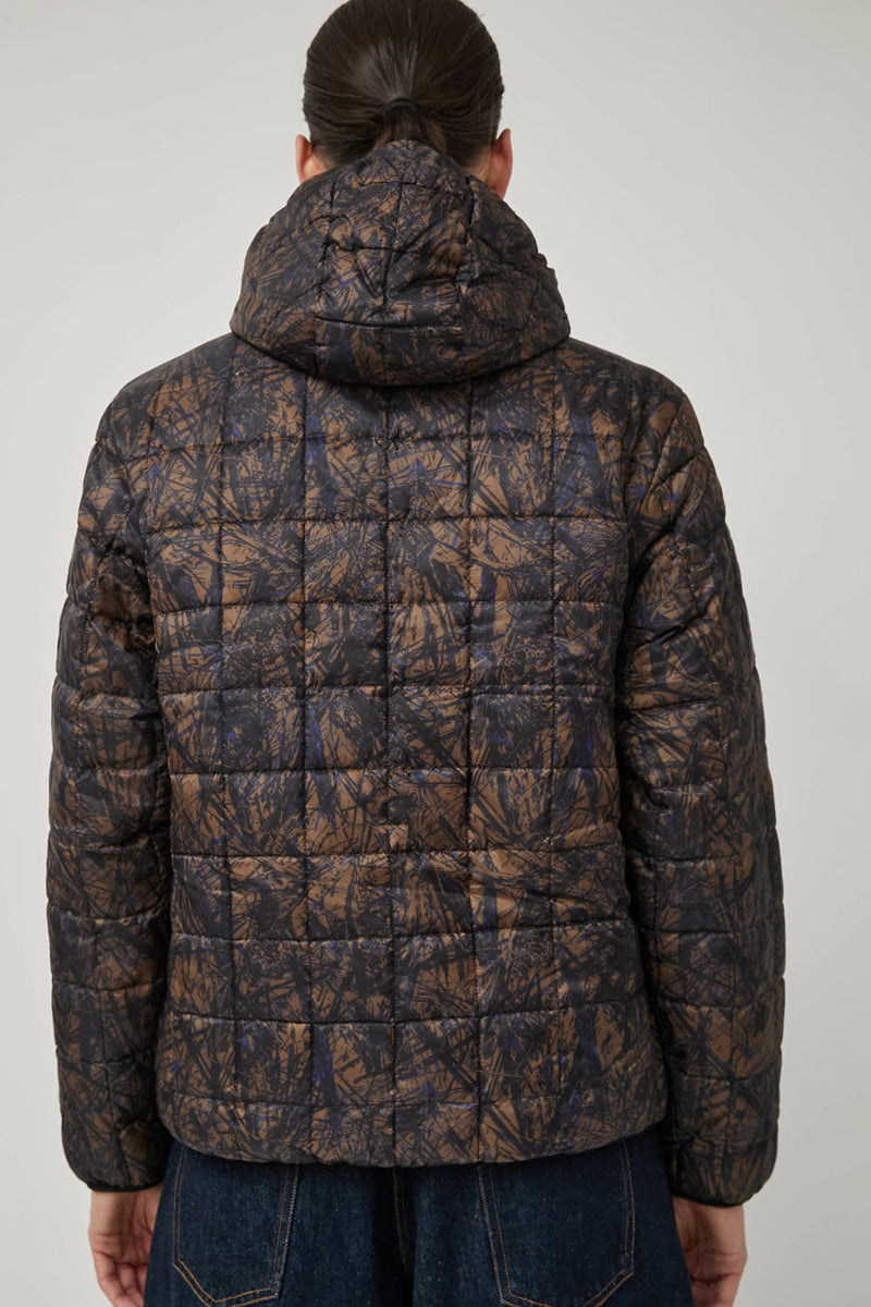 TAION Mountain Reversible Hood Jacket in Brushed Meadows and Black