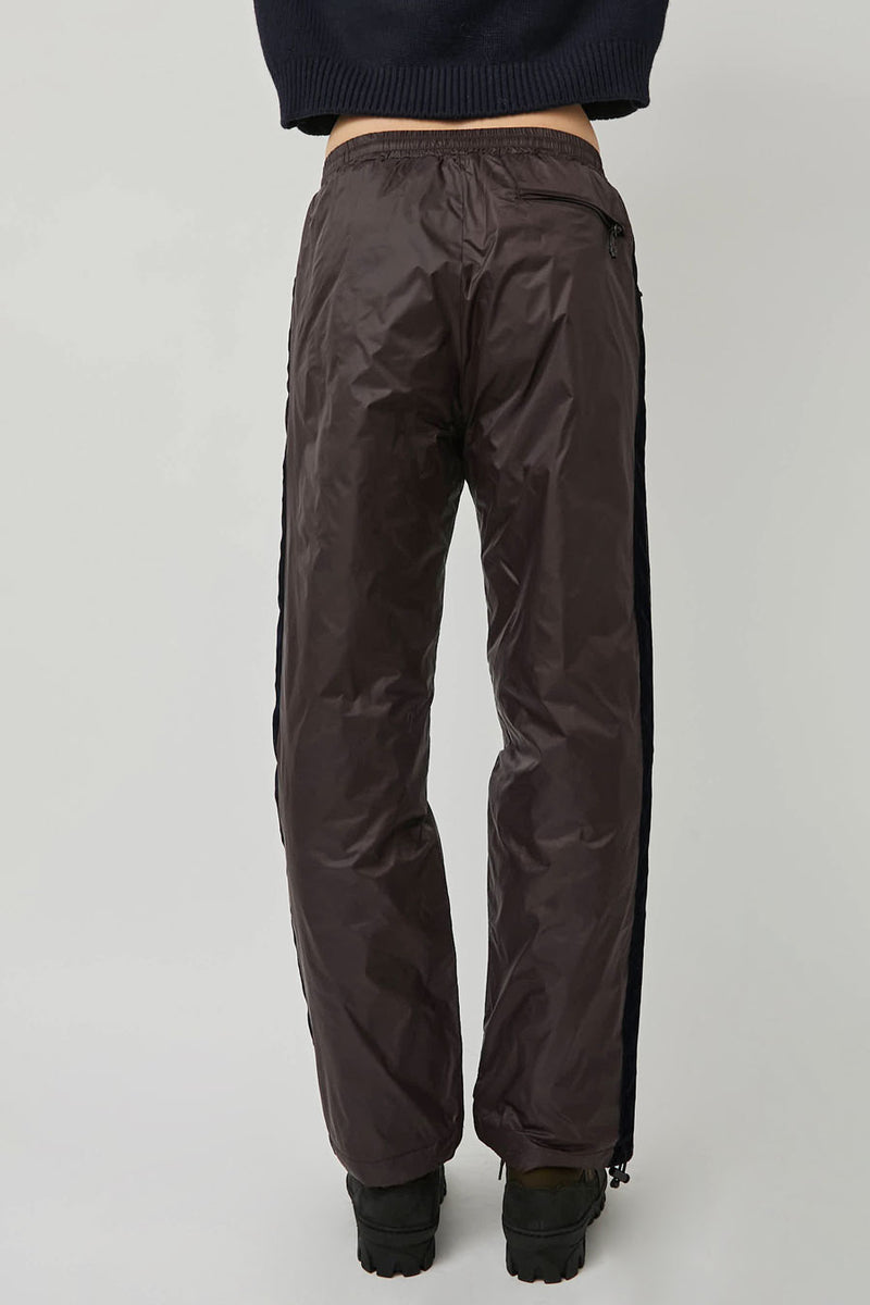 TAION Track Down Pants in Dark Coco and Dark Navy