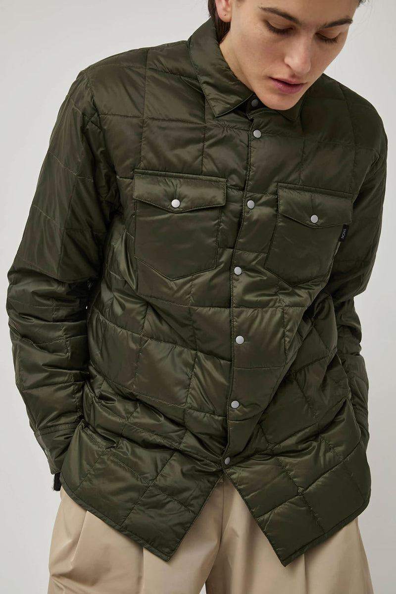 TAION W-Pocket Down Shirt in Olive