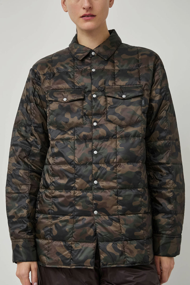 TAION W-Pocket Down Shirt in Regular Camo