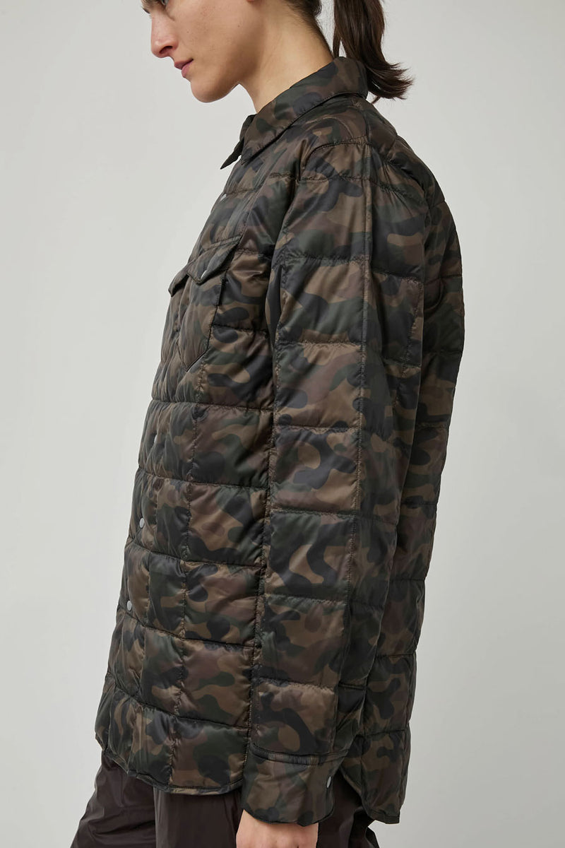TAION W-Pocket Down Shirt in Regular Camo
