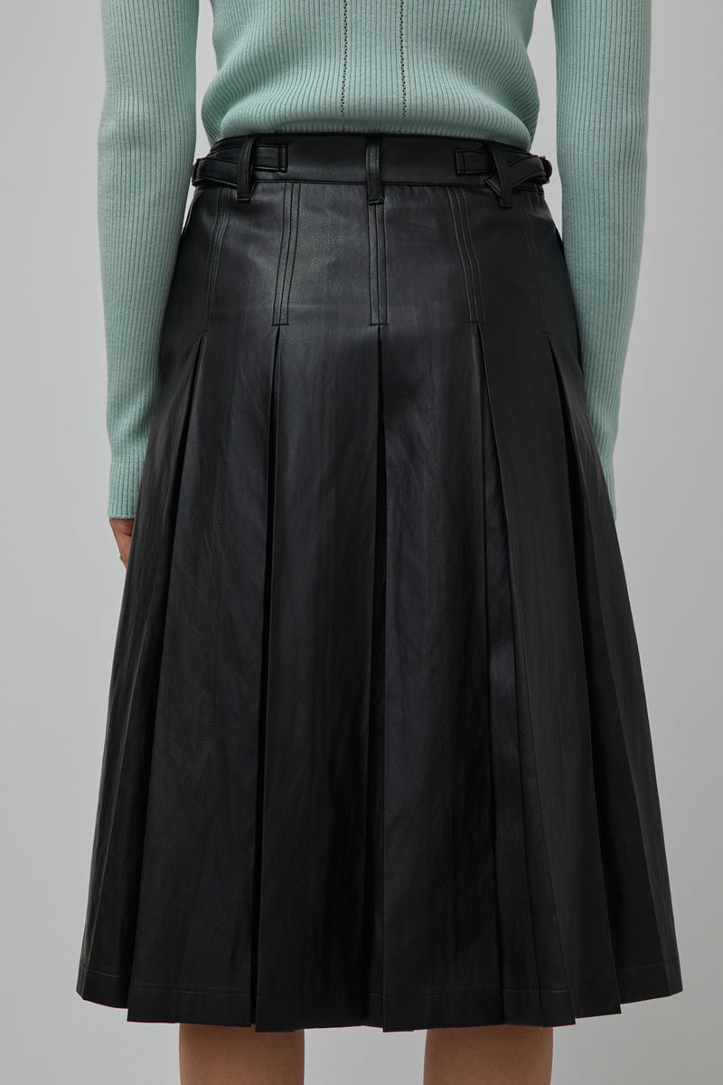 TONYWACK Faux Leather Pleated Midi Skirt in Black