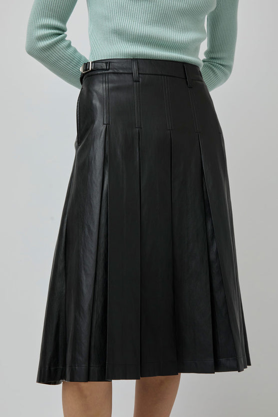 TONYWACK Faux Leather Pleated Midi Skirt in Black