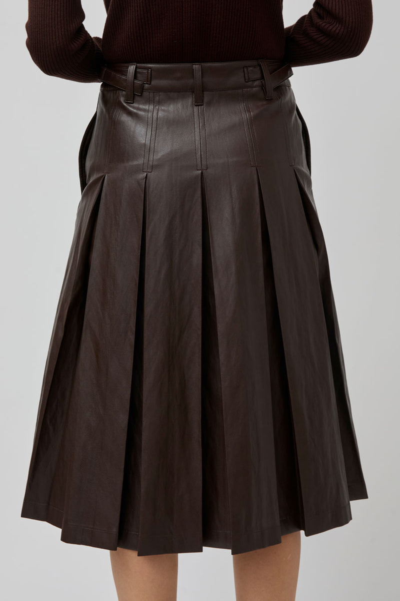 TONYWACK Faux Leather Pleated Midi Skirt in Brown
