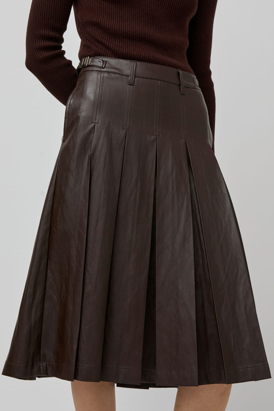 TONYWACK Faux Leather Pleated Midi Skirt in Brown