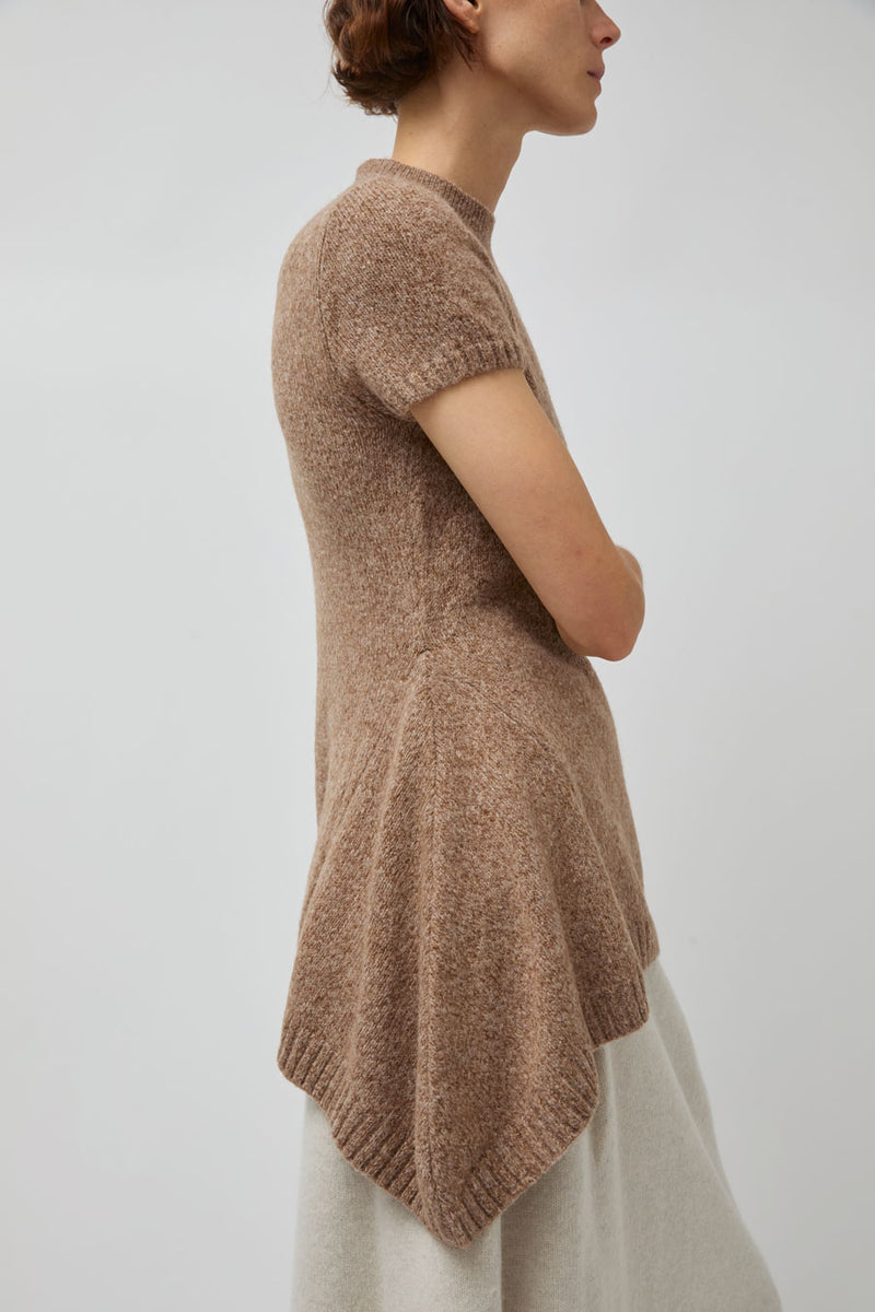 UMARMUNG Asymmetric Hem Half Sleeve Pullover in Bagel