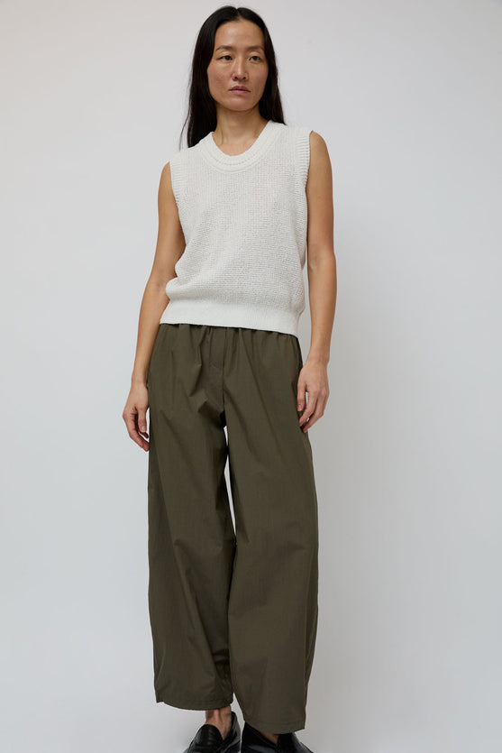 UMARMUNG Lightweight Cotton Oval Silhouette Pant in Cactus