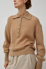 UMARMUNG Mohair Collared Pullover in Caramel