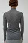 UMARMUNG Weightless Wool Turtle Neck Split Pullover in Heather Grey
