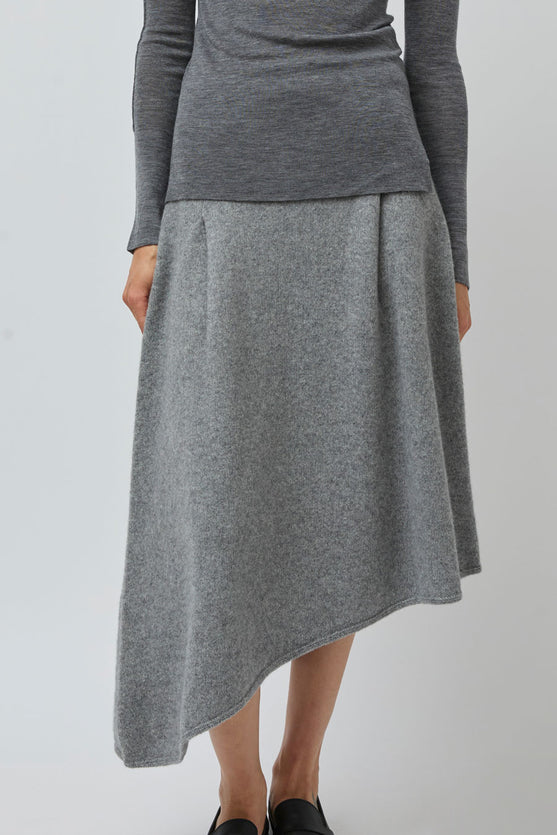 UMARMUNG Wool Cashmere Asymmetric Hem Skirt in Heather Grey