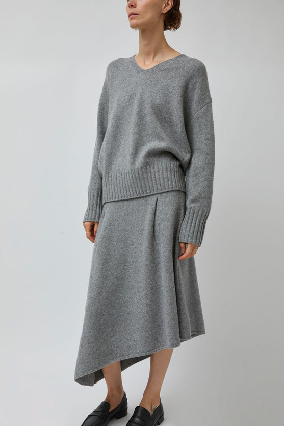 UMARMUNG Wool Cashmere Oversized V Neck Pullover in Heather Grey