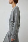 UMARMUNG Wool Cashmere Oversized V Neck Pullover in Heather Grey