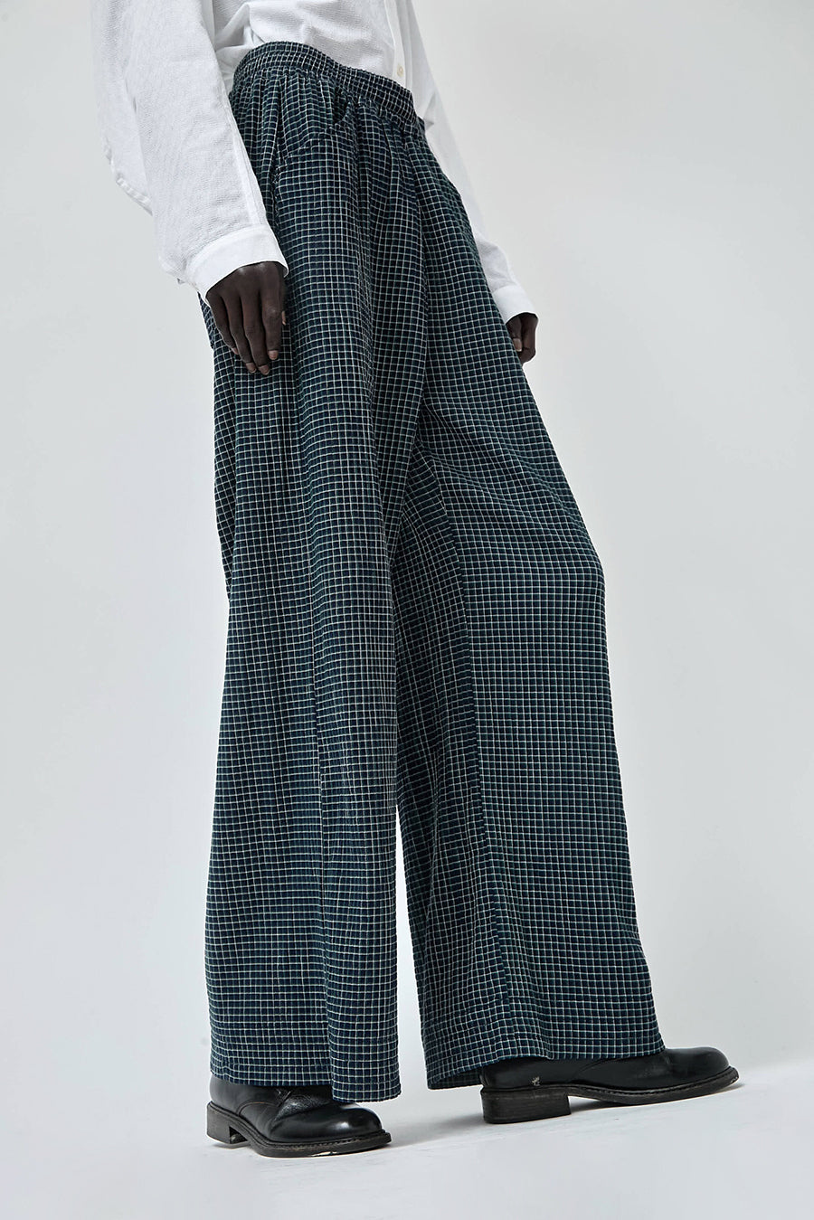 YMC Envelope Trouser in Navy