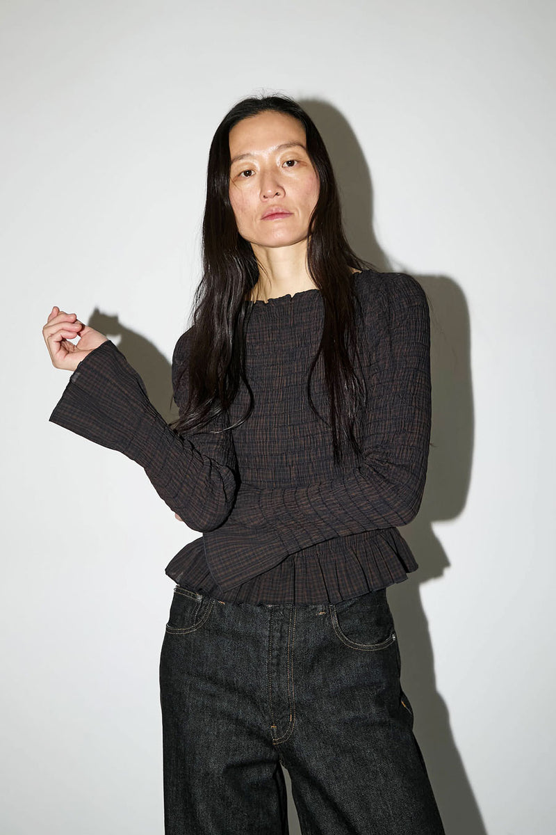 Zii Ropa Ila Smock Top in Dark Chocolate Plaid