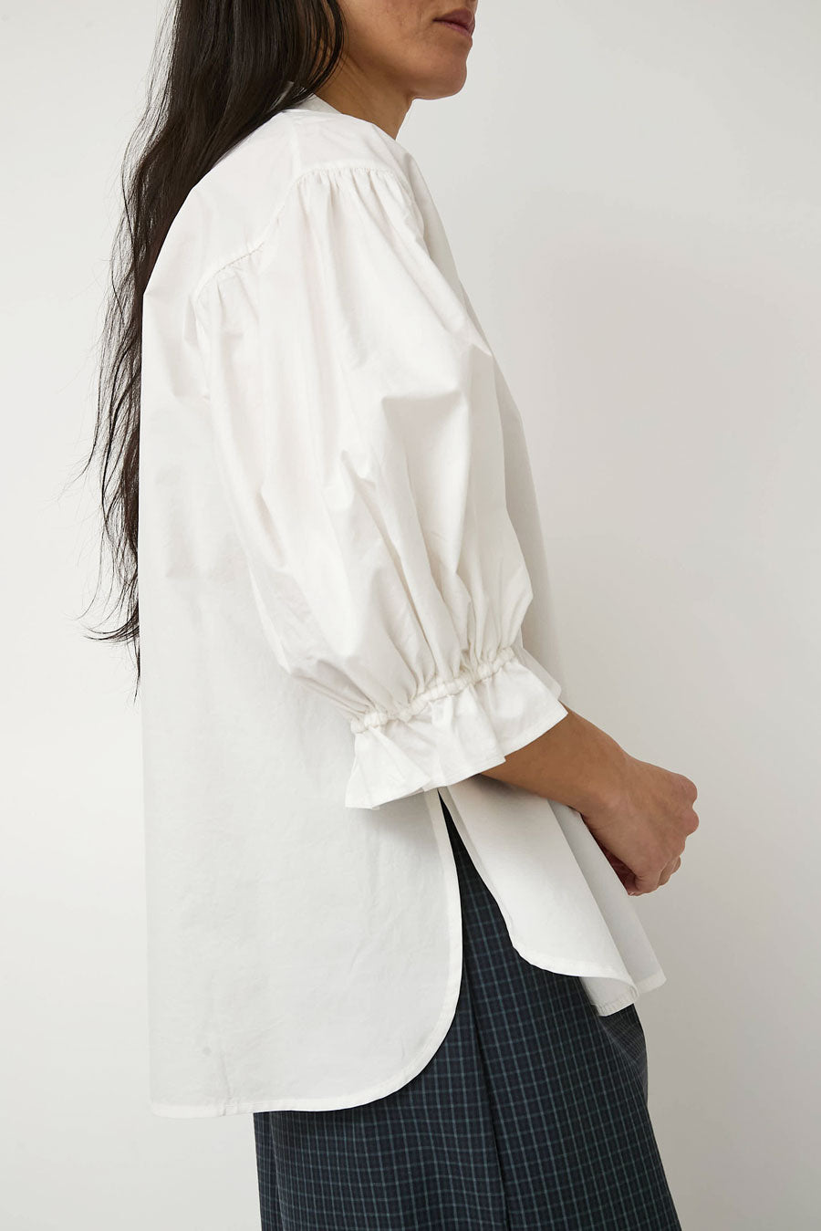Zii Ropa Leve Top in White