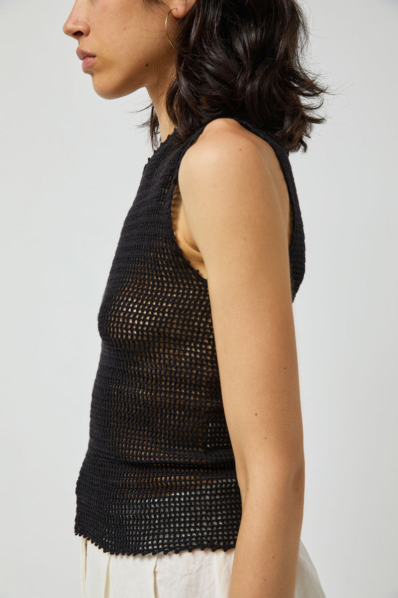 Zii Ropa Nia Crochet Top in Black
