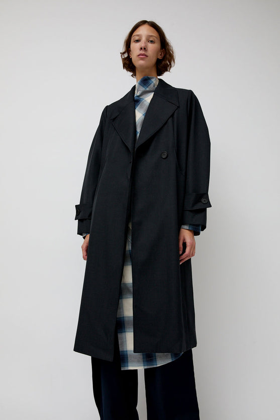 épingler Trigonal Fall Coat in Charcoal