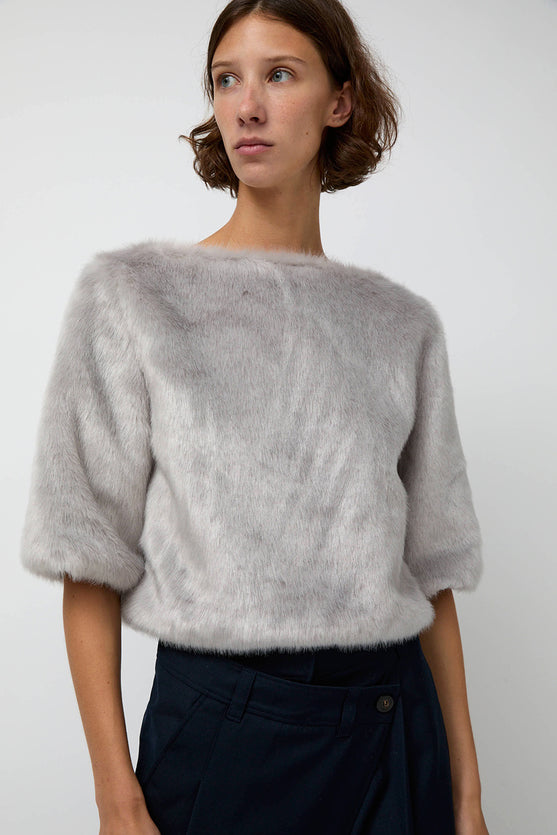 épingler Fur Crop Cape in Silver