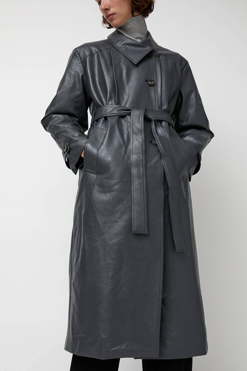 épingler Leather Scarf Trench in Charcoal