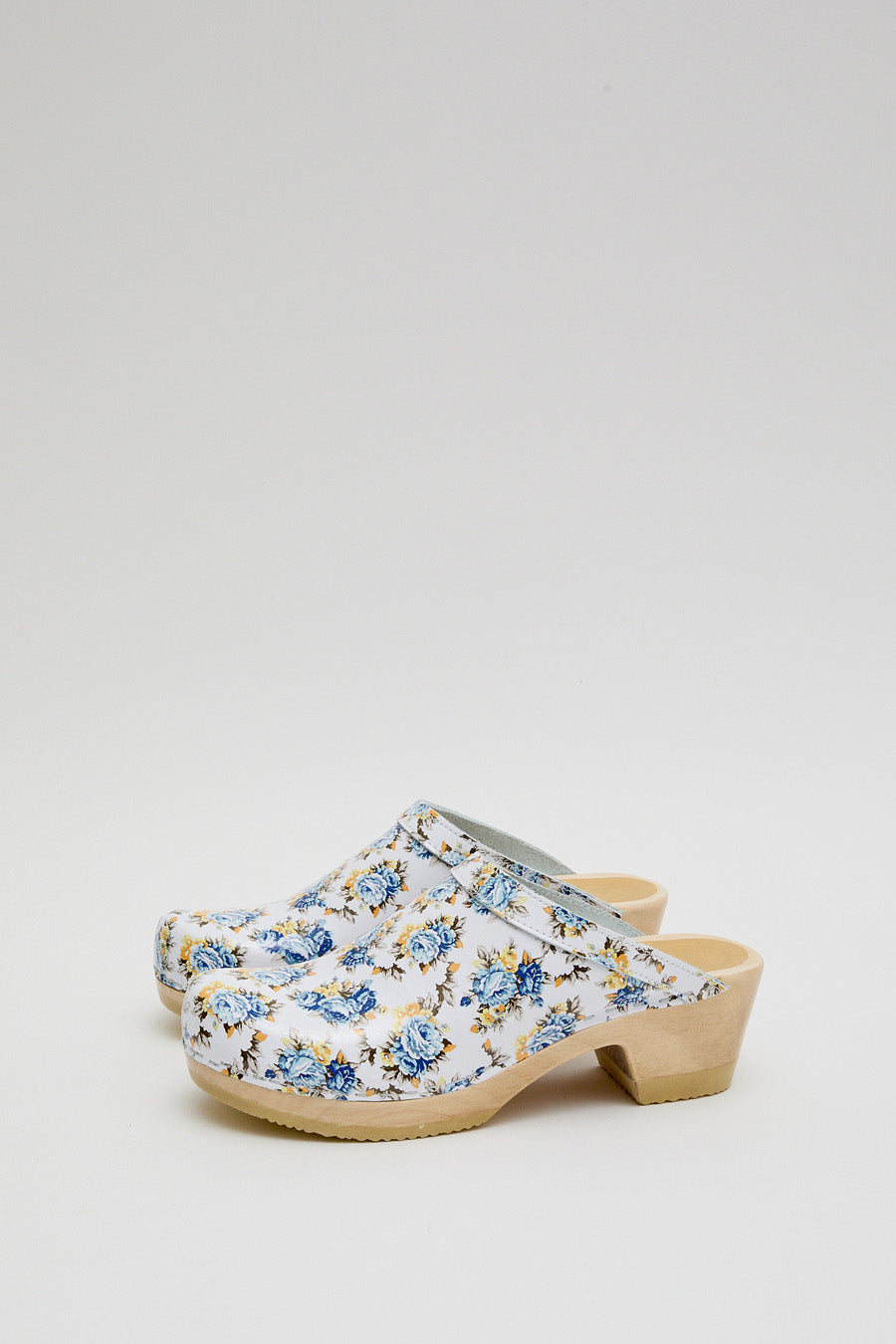 No.6 Old School Clog on Mid Heel in Blue Rose Patent