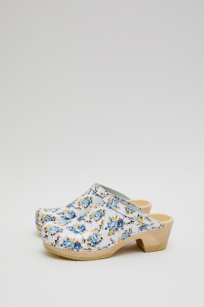 No.6 Old School Clog on Mid Heel in Blue Rose Patent