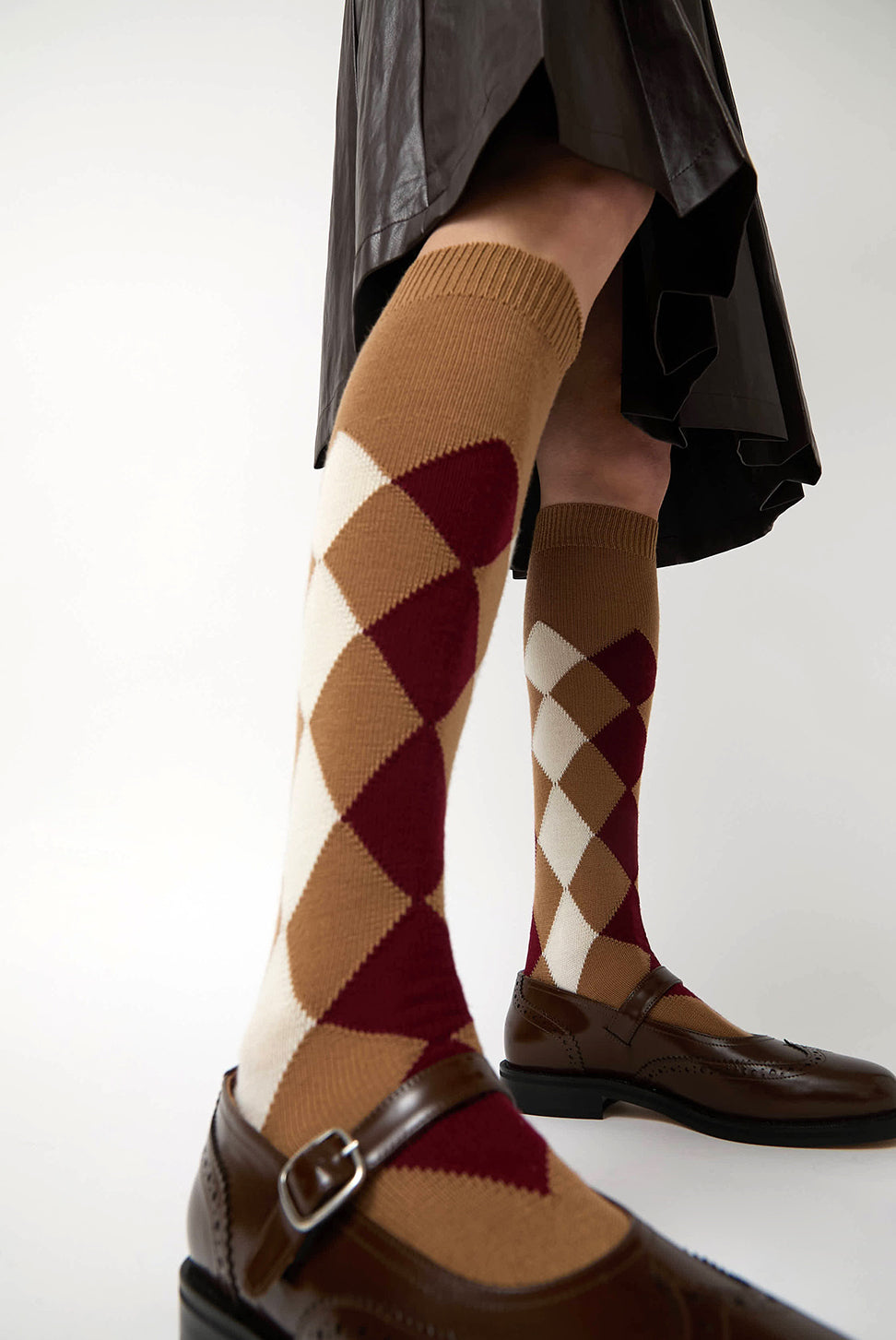 SOCKS AND TIGHTS