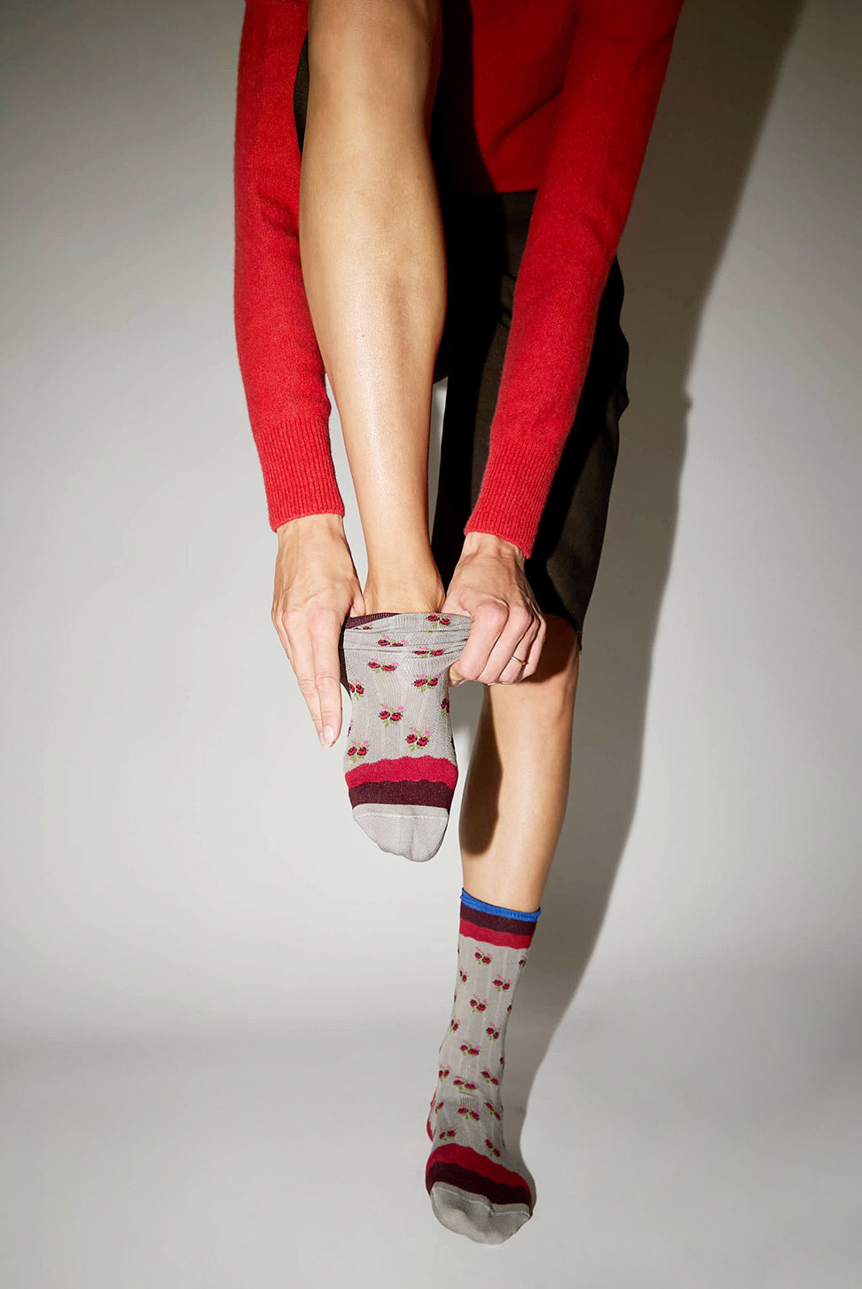 SOCKS AND TIGHTS