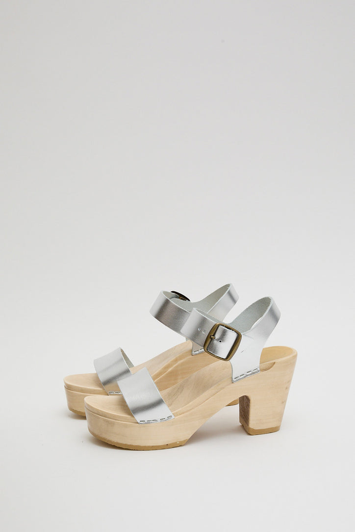Image of No.6 Two Strap Clog on Platform in Silver