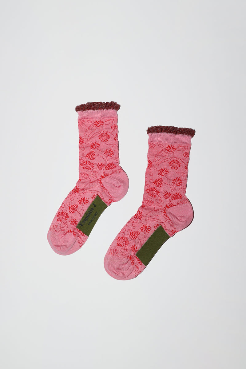 Exquisite J Flower Socks in Pink